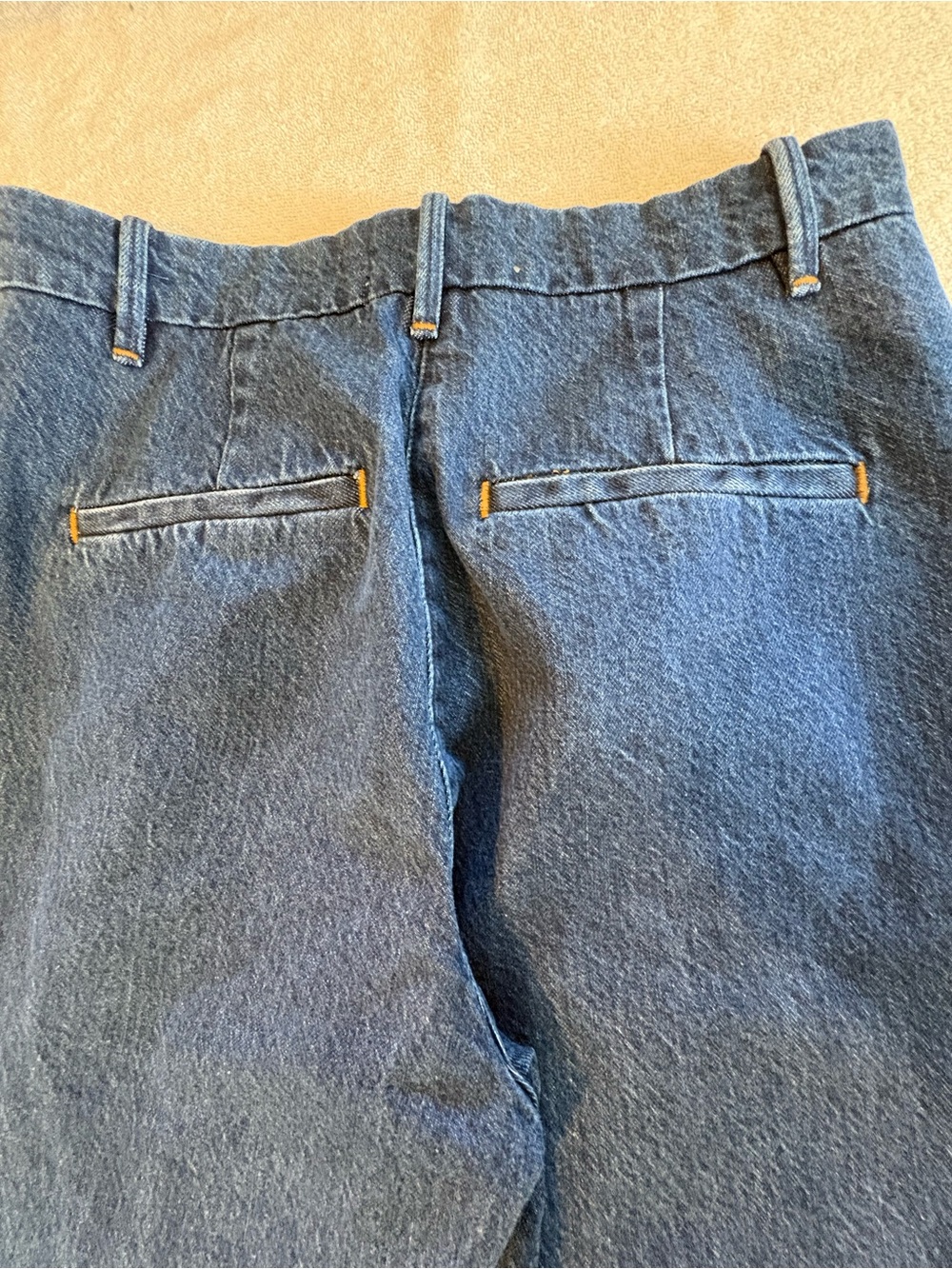 SOLD Abercrombie & Fitch Dark Wash Wide Leg Pleated Jeans Size 28/6 - Picture 8 of 10